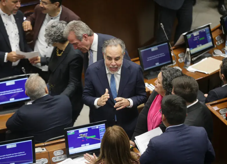 Si el Senado y la Cámara aprueban hoy el texto conciliado, la reforma pasará al escritorio del presidente Petro, quien podrá sancionarla de inmediato.