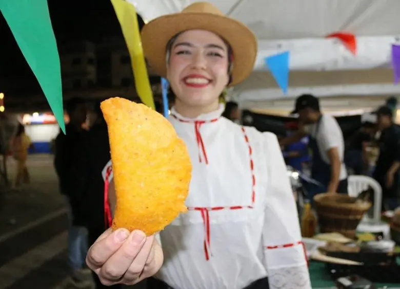 Más de 60 emprendedores se dan cita en San Antonio de Pereira para compartir las empanadas, postres y dulces que hacen parte del sabor y la tradición de Rionegro. FOTO: Cortesía