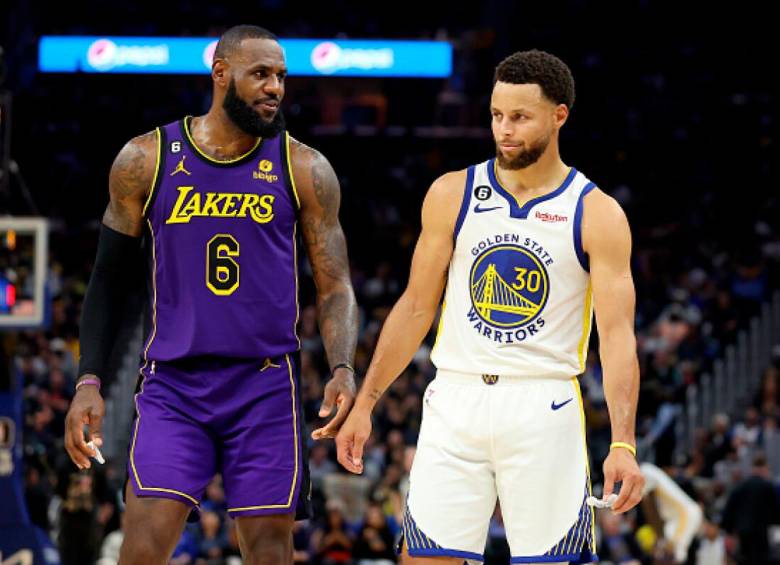 Las de Curry y James lideran la lista de las camisetas más vendidas de la NBA