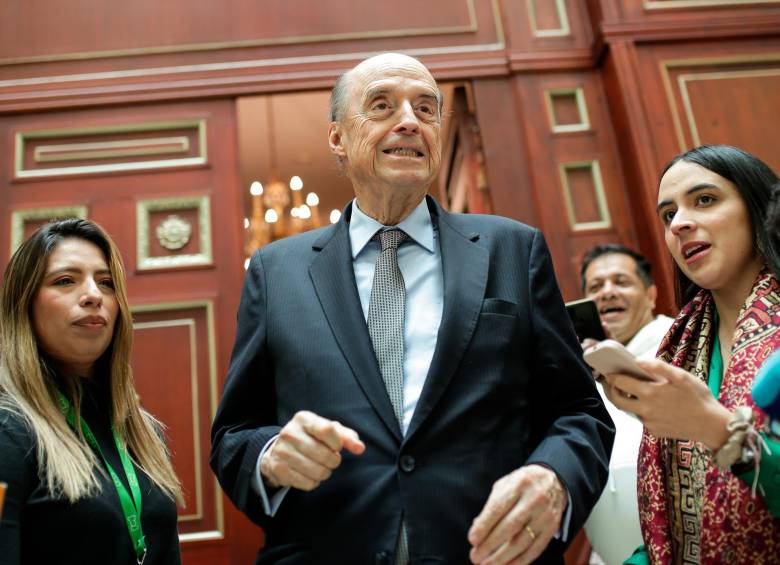 La Procuraduría acusa al canciller Leyva y al presidente Petro de vulnerar el Estado de derecho imagen de la publicación