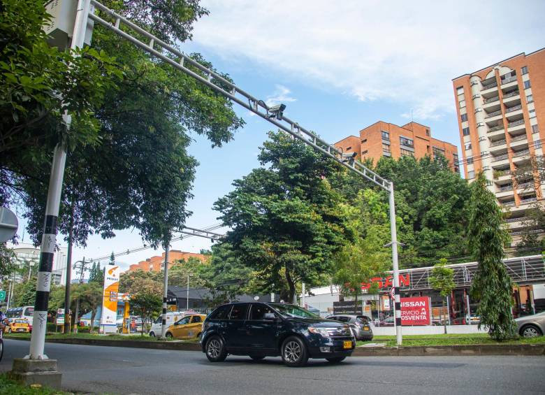 Polémica por contrato de $3.738 millones para ‘pillar’ criminales con cámaras en Medellín