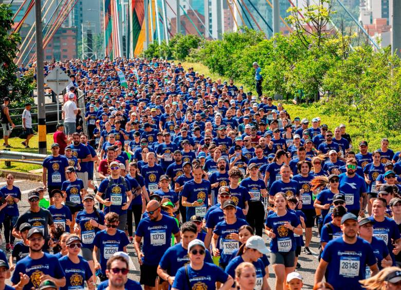 Corre Mi Tierra sigue ganando adeptos en Medellín. El evento se inicia este domingo a las 5:40 a.m. FOTO CAMILO SUÁREZ