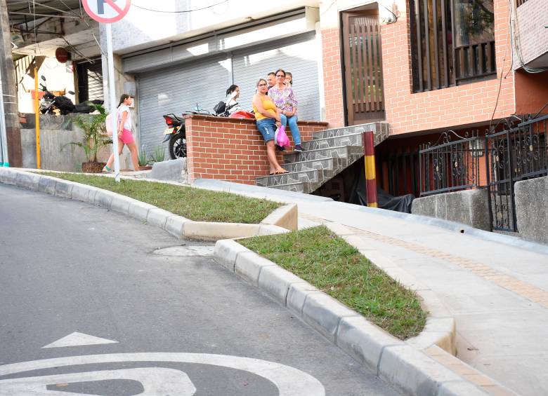 Mejoramiento de la vía El Guayabo. FOTO: Cortesía. 