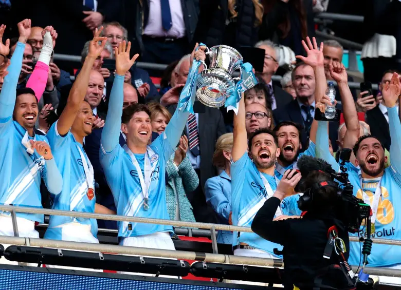 El festejo de los jugadores del Manchester City en Londres. FOTO GETTY