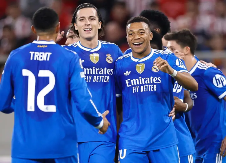 El Real Madrid es el club que más ha vendido camisetas en este 2025, teniendo como fiel perseguidor al Barcelona del mismo país. FOTO: Tomada de redes sociales @realmadrid