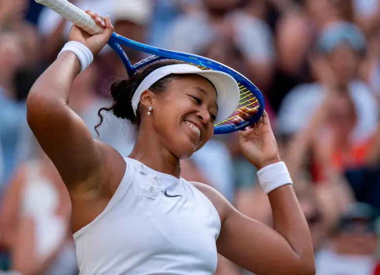Naomi Osaka venció por primera vez a una jugadora top-10 en Wimbledon. FOTO: Wimbledon