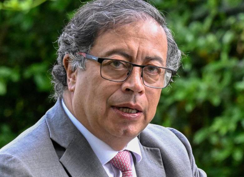 El presidente Gustavo Petro dio a conocer la opción del salario mínimo móvil durante su explicación en el Consejo de Ministros de este domingo 15 de febrero. FOTO: Getty