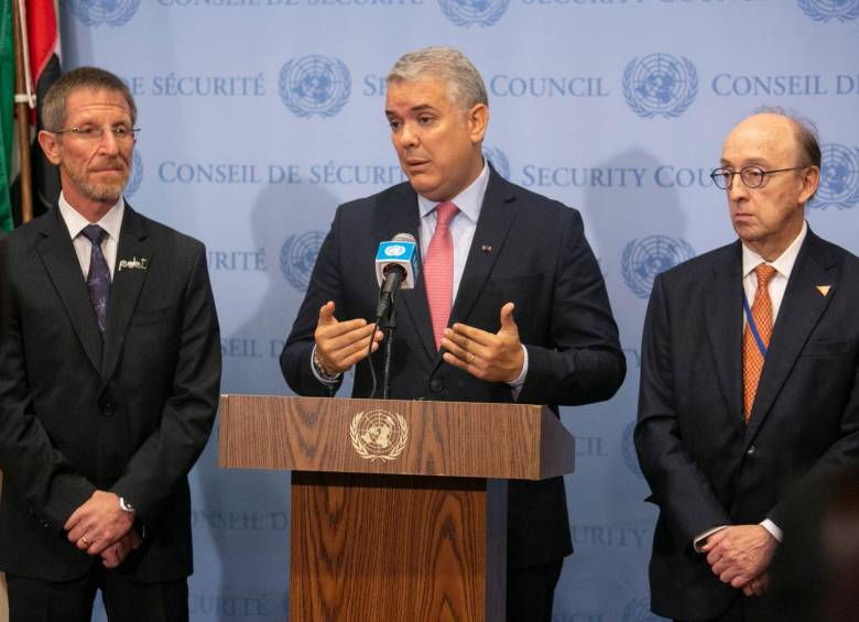 El presidente Iván Duque intervino ante el Consejo de Seguridad junto con Emilio Archila, consejero de Estabilización (izquierda), y del embajador ante la ONU, Guillermo Fernández de Soto. FOTO EFE