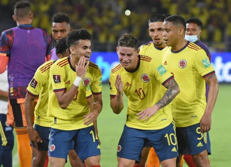 Reinaldo Rueda prefirió no llevarlo a la Copa América en 2021 argumentando falta de ritmo competitivo; James Rodríguez respondió que le habían faltado al respeto. FOTO: Tomada de redes sociales de @jamesdrodriguez.