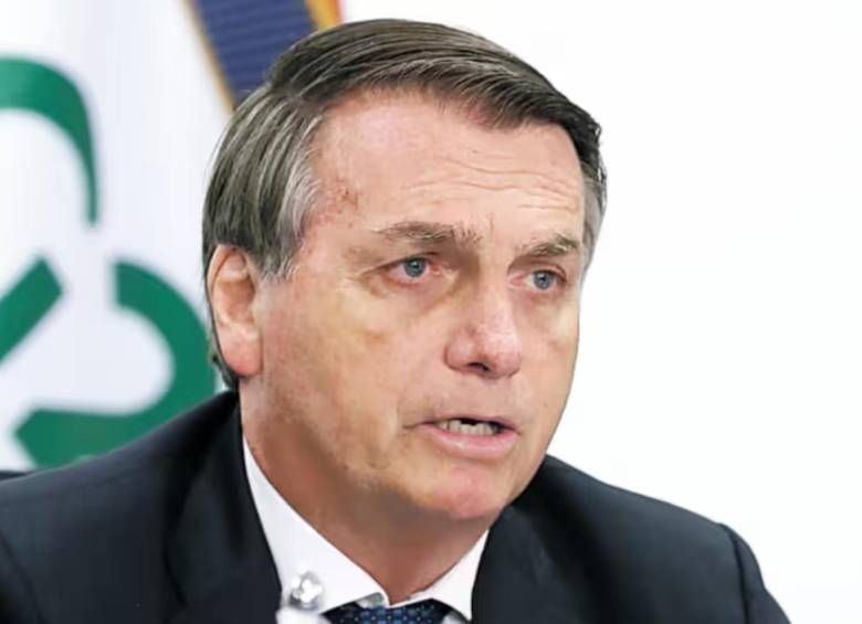 La Fiscalía basó su decisión en contra del expresidente Jair Bolsonaro, teniendo en cuenta un expediente especial de la Policía que sirvió durante la investigación en su contra. FOTO: AFP