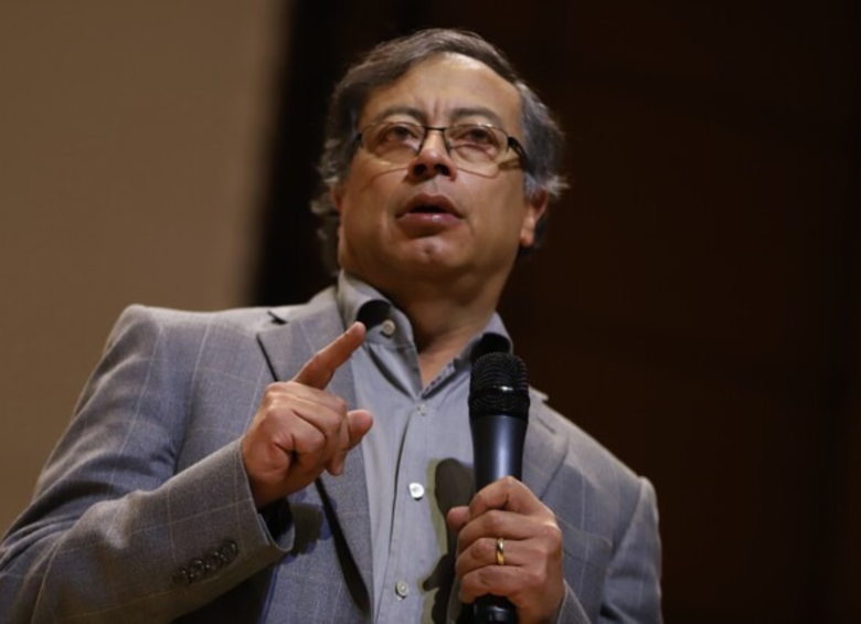 El pasado miércoles, los magistrados del CNE radicaron el proyecto de formulación de cargos contra el jefe de Estado por presunto financiación ilegal de su campaña en el año 2022. FOTO: Colprensa