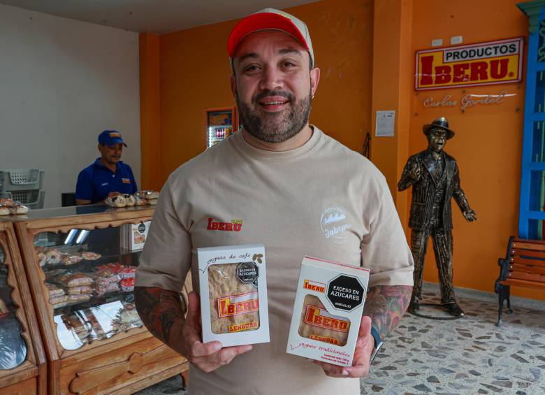 La familia produce las famosas “lenguas” que se han vuelto el símbolo gastronómico del municipio. IBERU fue fundada por un apasionado por el tango. FOTO Manuel Saldarriaga