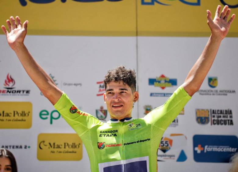 Kevin Castillo, quien ahora lidera en el Clásico RCN, viene se ganar el Tour Internacional de Guadalupe. FOTO X-CORTESÍA RCN