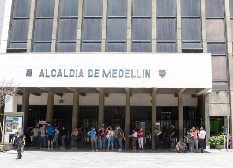 Varios funcionarios de la actual Alcaldía de Medellín están en procesos disciplinarios de la Personería, en distintas etapas. FOTO Edwin Bustamante