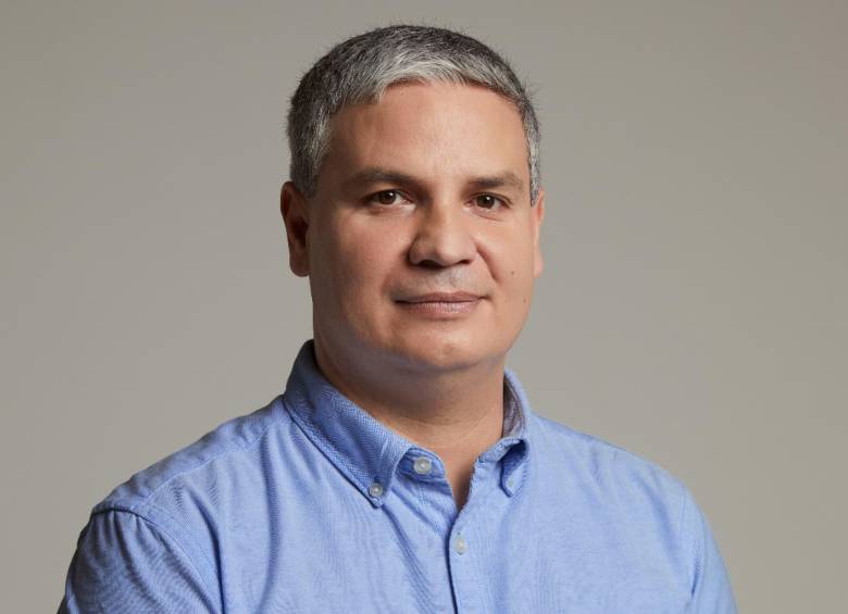 La colectividad descartó fichajes externos y apostó por un liderazgo con experiencia, mientras Lemos llamó a enfrentar la polarización, la crisis institucional y el deterioro de la seguridad. FOTO: CORTESÍA LA U