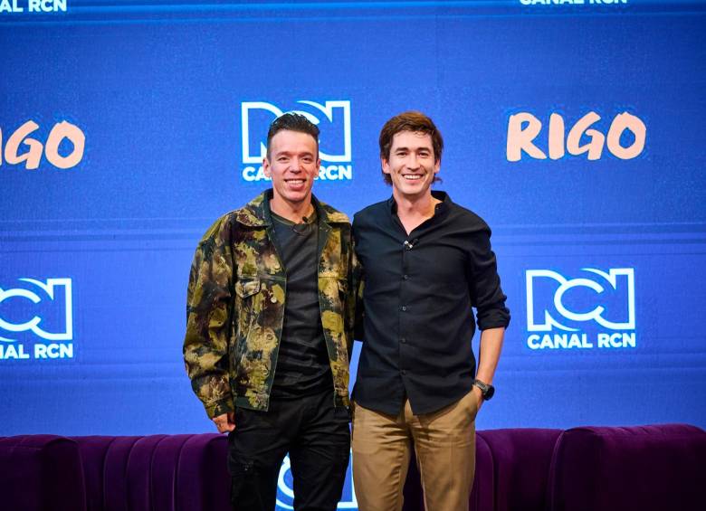 Rigoberto Urán se reunió con Juan Pablo Urrego para ver la serie Rigo, que se estrena el 9 de octubre. FOTO Cortesía RCN TV