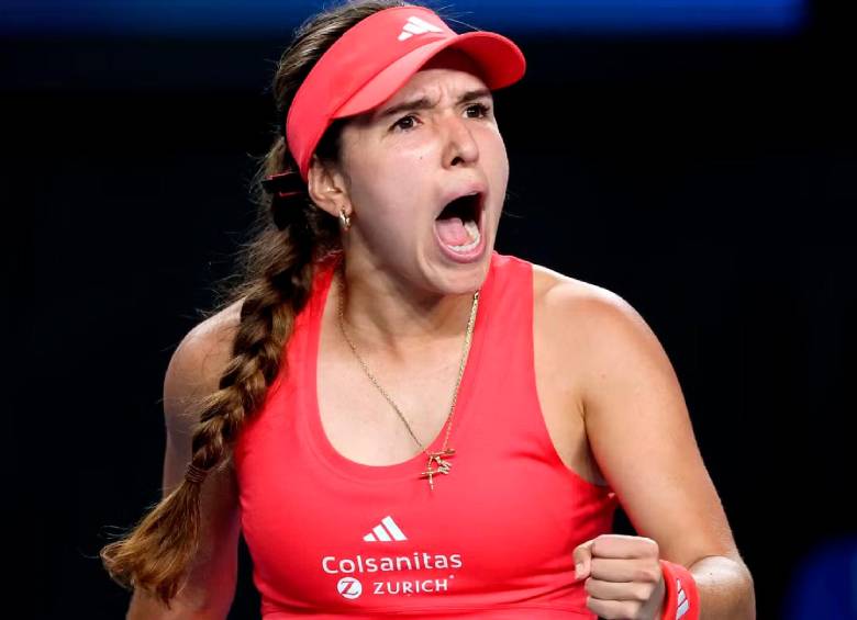 Camila Osorio, de 23 años de edad, vuelve a sorprender en el tenis mundial. En Indian Wells, espera seguir imponiendo su buen tenis. FOTO AFP