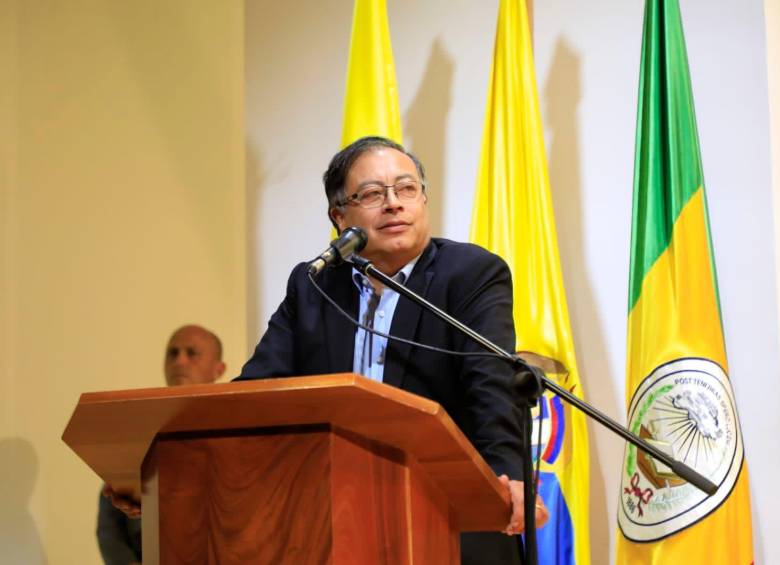 El presidente electo, Gustavo Petro, habló durante el homenaje que le hizo el Externado. Crédito: Universidad Externado de Colombia.
