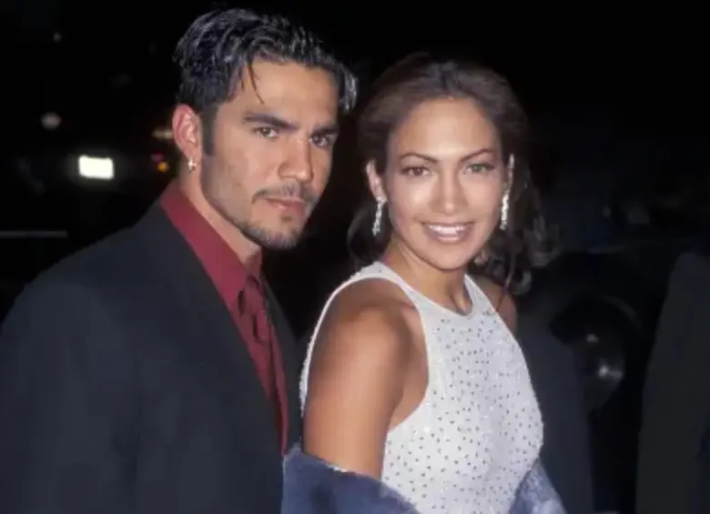 Noa reveló que estaba tan enamorado de Jennifer que incluso se mudó de ciudad por ella y dejó su trabajo y carrera para apoyarla a ella en su carrera de actriz en Hollywood. FOTO: Getty