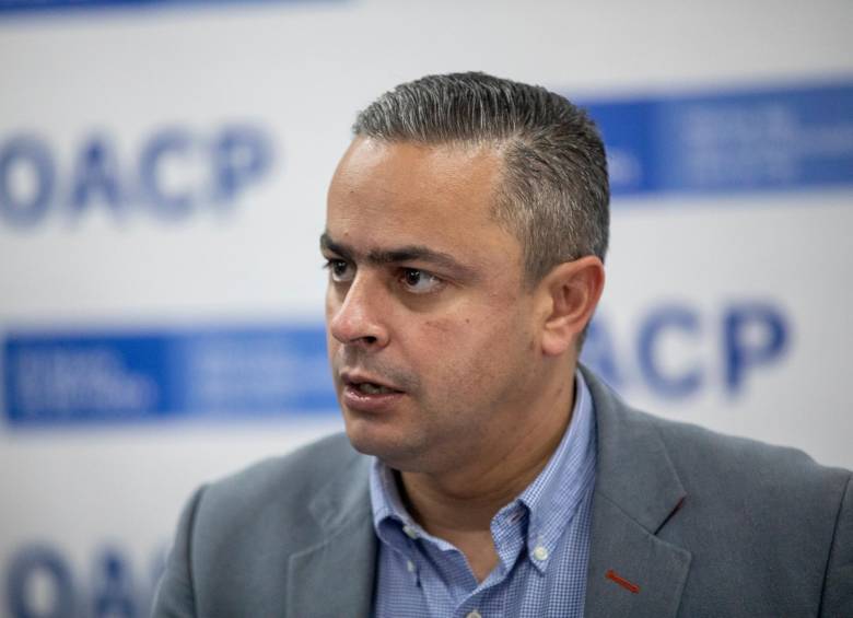 Juan Camilo Restrepo aseguró que a más tardar el sábado estaría posesionado. FOTO: CAMILO SUÁREZ