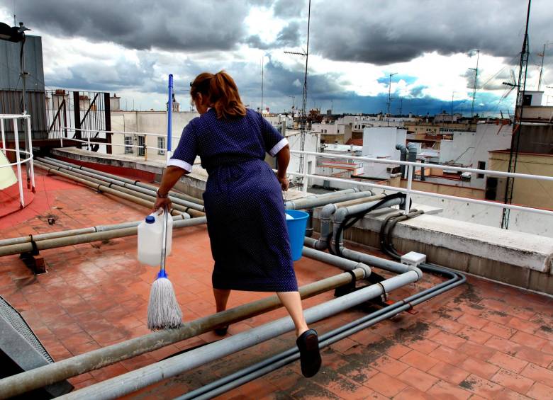 634.000 personas se dedican al trabajo doméstico en Colombia, según cifras del Ministerio del Trabajo. FOTO MANUEL SALDARRIAGA