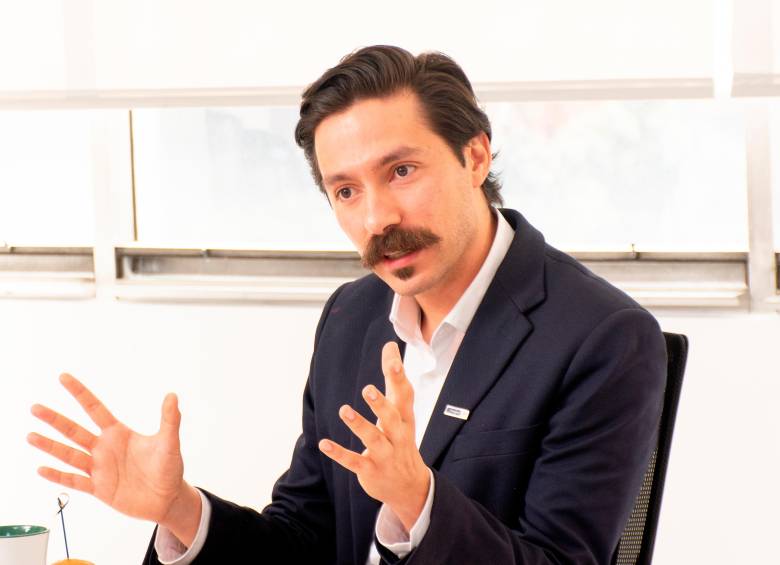 Charlie Correa aseguró que MejorCDT proyecta cerrar 2026 con un crecimiento superior al 70%, impulsado por el interés en las altas tasas de los CDT. FOTO CORTESÍA MEJORCDT. 