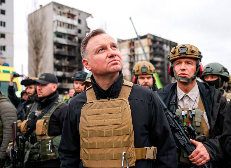 El presidente polaco, Andrzej Duda, recorrió la ciudad de Kiev. FOTO EFE
