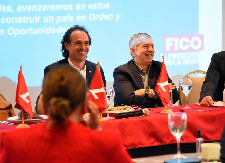 El Partido Liberal se sumó a la campaña de Gutiérrez el pasado 27 de abril. FOTO: CORTESÍA PARTIDO LIBERAL