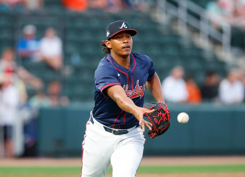 Didier Fuentes es el jugador más joven de la MLB en este 2026. El nacido en Tolú, Sucre, hace 20 años, jugará para los Bravos. FOTOs getty