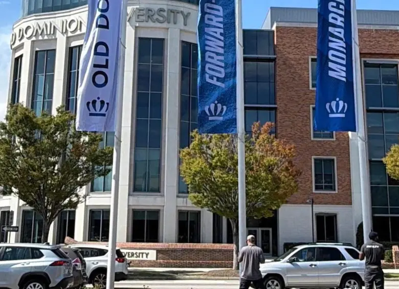 Las autoridades lograron controlar la situación tras el tiroteo. FOTO: Redes sociales Old Dominion University
