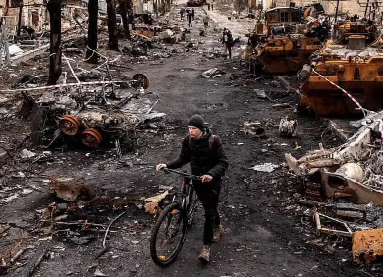 Algunos de los destrozos de la guerra en Ucrania. FOTO: Amnesty International