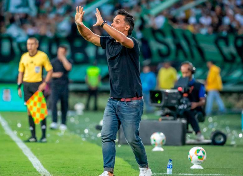 Lucas González, director técnico de Atlético Nacional. FOTO: Juan Antonio Sánchez