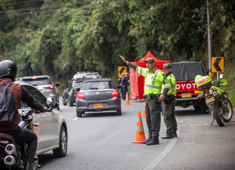 Los controles viales se realizarán en 24 puntos de los seis corredores que atraviesan Antioquia. FOTO Carlos Velásquez.