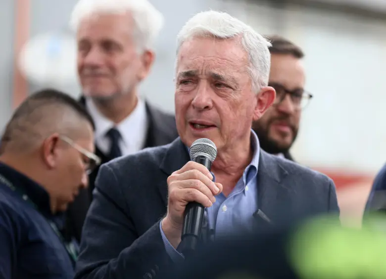 Álvaro Uribe, expresidente condenado por soborno a testigos. Foto: Colprensa