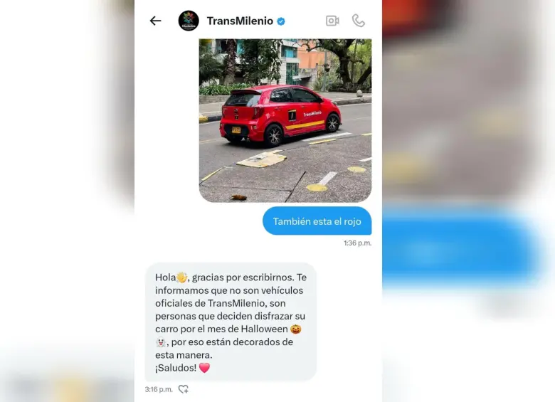 Transmilenio ha aclarado que no hay servicios en particulares de su entidad y que vehículos con su logo corresponden a carros disfrazados. Foto: @PasaenBogota