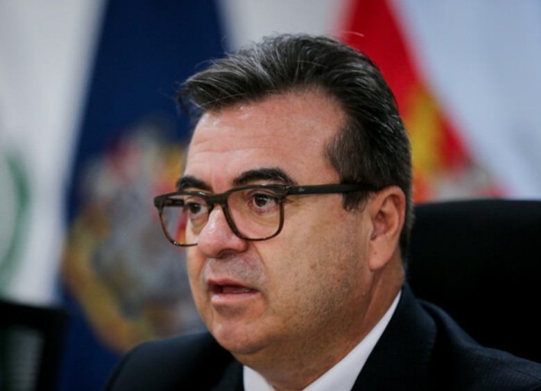 Olmedo López, director de la Unidad de Gestión del Riesgo, quedó suspendido por negligencia según Contraloría. FOTO: Colprensa
