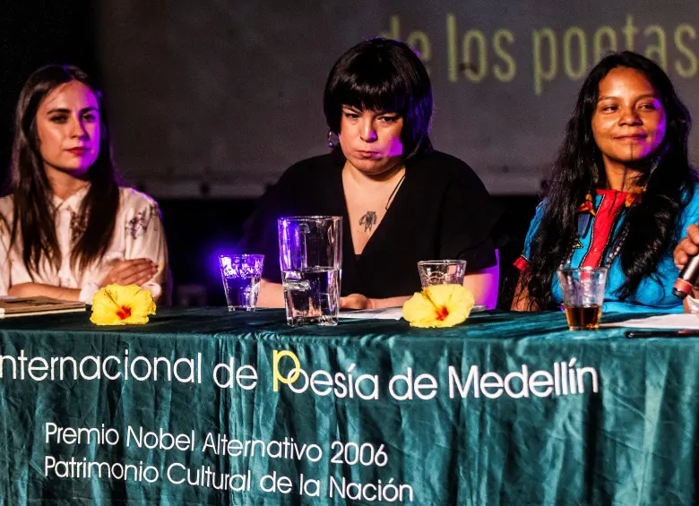 Durante más de treinta años, el Festival de Poesía de Medellín ha invitado escritores nacionales y extranjeros. FOTO: Julio César Herrera
