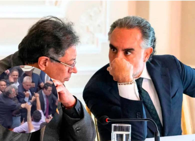 Armando Benedetti estuvo hablando con miembros del congreso antes de la votación para intentar conseguir votos a favor. Sin embargo, terminó en pelea. Foto: COLPRENSA/ELCOLOMBIANO