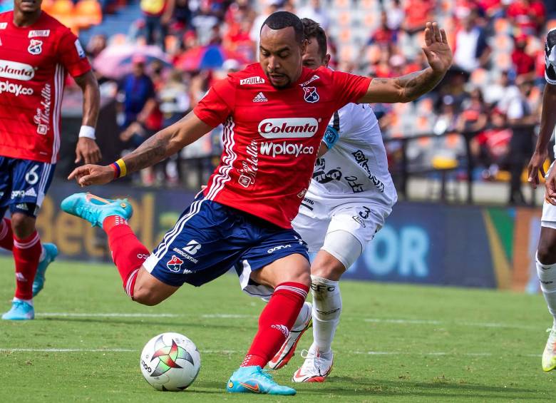 Felipe Pardo, quien la jornada anterior anotó dos goles que fueron anulados, espera contar con mejor suerte en esta jornada. FOTO: MANUEL SALDARRIAGA.