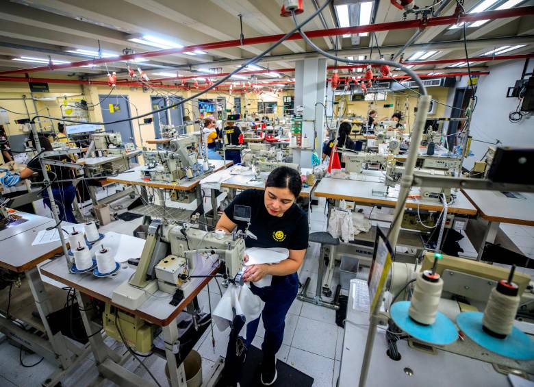 Offcorss es una marca colombiana líder en ropa infantil. FOTO Camilo Suárez