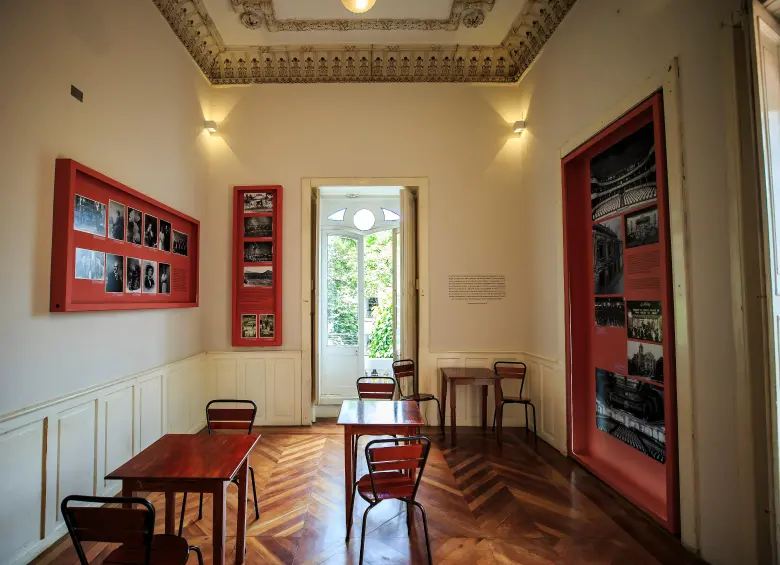 El Águila Descalza estrena museo y exponen allí la historia de Medellín 