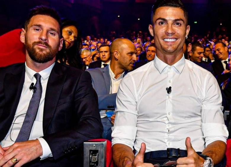 Cristiano Ronaldo se sumó a las miles de muestras de afecto dirigidas a Lionel Messi luego de confirmarse la muerte de Jorge Messi, padre del argentino. FOTO: Balón de Oro