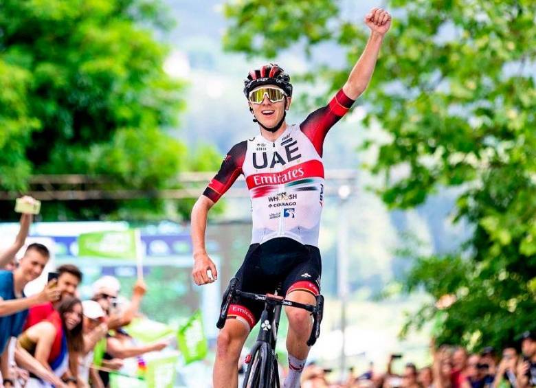 El ciclista esloveno, de 23 años, es el único que ha conseguido ganar dos veces consecutivas el Tour de Francia. FOTO: TOMADA DEL TWITTER DE @TamauPogi