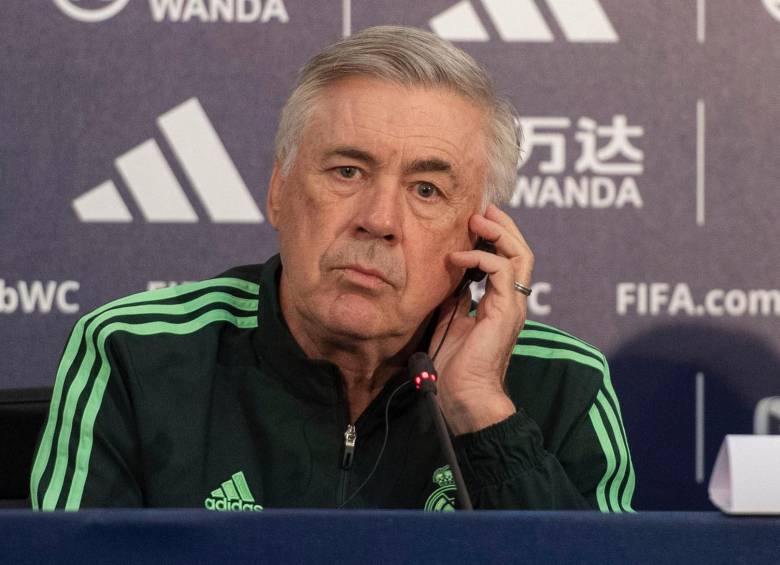 El técnico italiano Carlo Ancelotti sostuvo en rueda de prensa que el fútbol español tiene un problema delicado de racismo. FOTO EFE