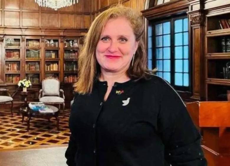 Tras la difusión de grabaciones que salpican altos poderes, la exconsejera condicionó su comparecencia ante la Fiscalía por protección tras recibir amenazas. FOTO: Tomada de redes sociales de @EvaFerrerG