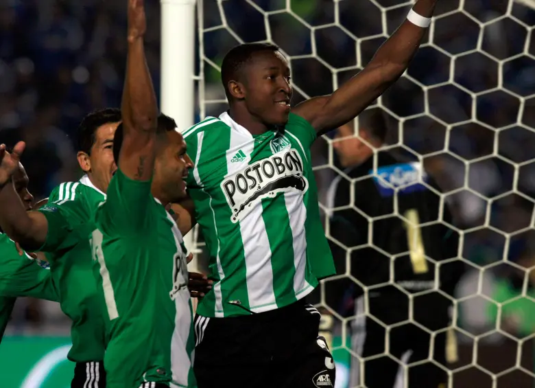 La venta de Juan José Arias confirma a Nacional como una fábrica de defensores: estos son los que vendió desde 2014