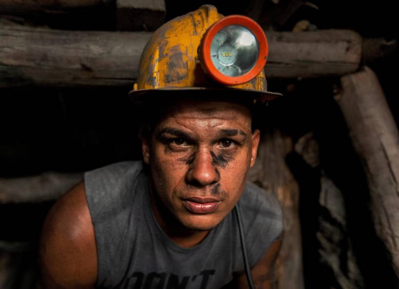 La ACM denuncia que la nueva ley minera favorecería la informalidad de la minería, que en Colombia alcanza el 75%. FOTO CAMILO SUÁREZ. 