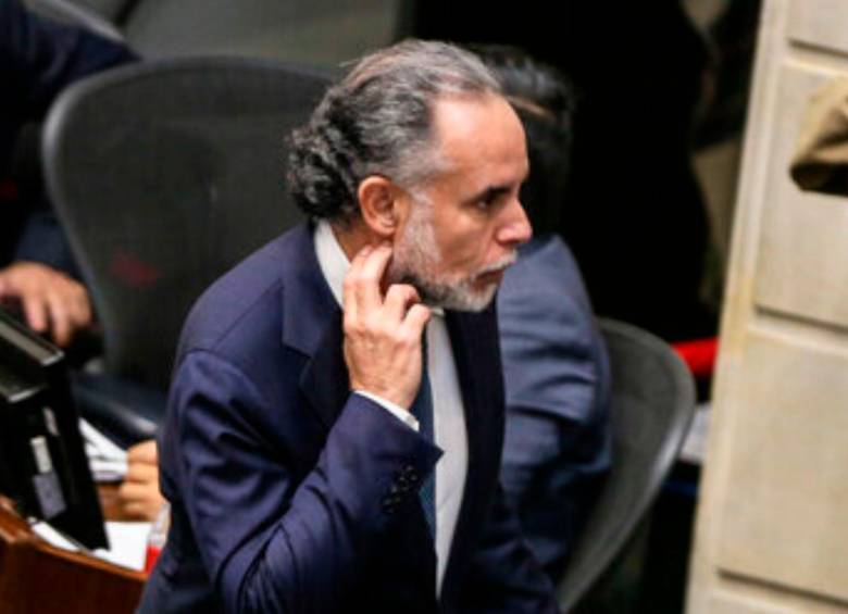 Benedetti responsabilizó al Congreso del hundimiento de la reforma a la salud, defendió la gestión del Gobierno en otros proyectos y reconoció que el clima electoral dificultará nuevos trámites. FOTO: Colprensa