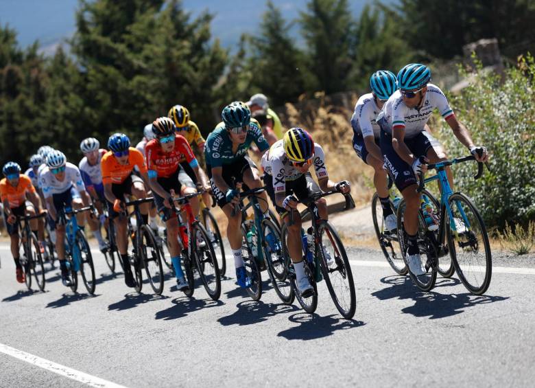 134 corredores tomaron la partida en la penúltima etapa de la Vuelta a España. FOTO EFE