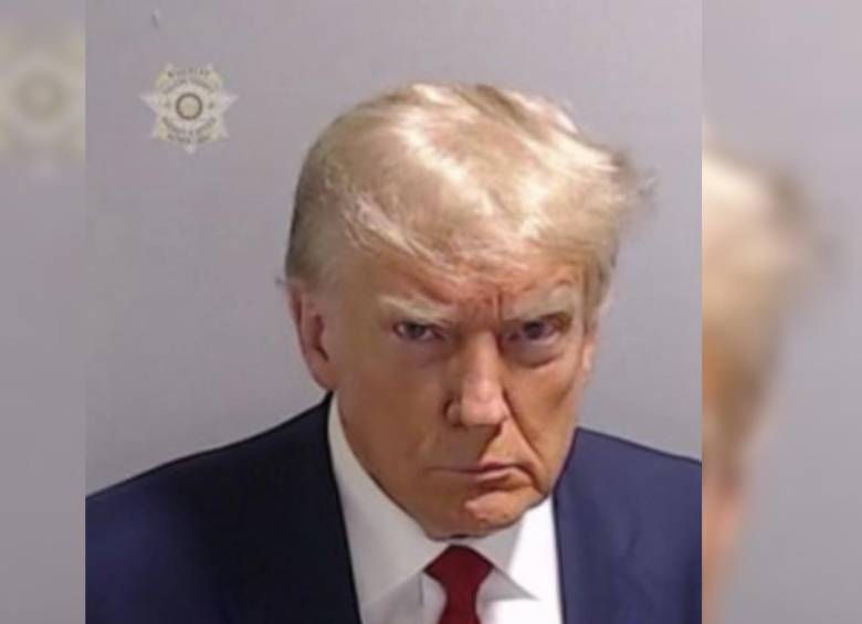 El expresidente Donald Trump fue acusado de intentar manipular las elecciones presidenciales de 2020. Foto: publicada por CNN, entregada por Fulton County Sheriff’s Office.